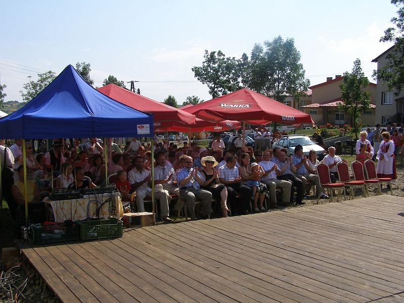 spot folk 07_08.jpg